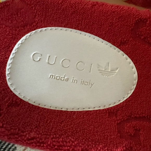 Authentic Women's Gucci X Adidas Red GG Supreme Monogram Platform Slides size 38 - Picture 3 of 10